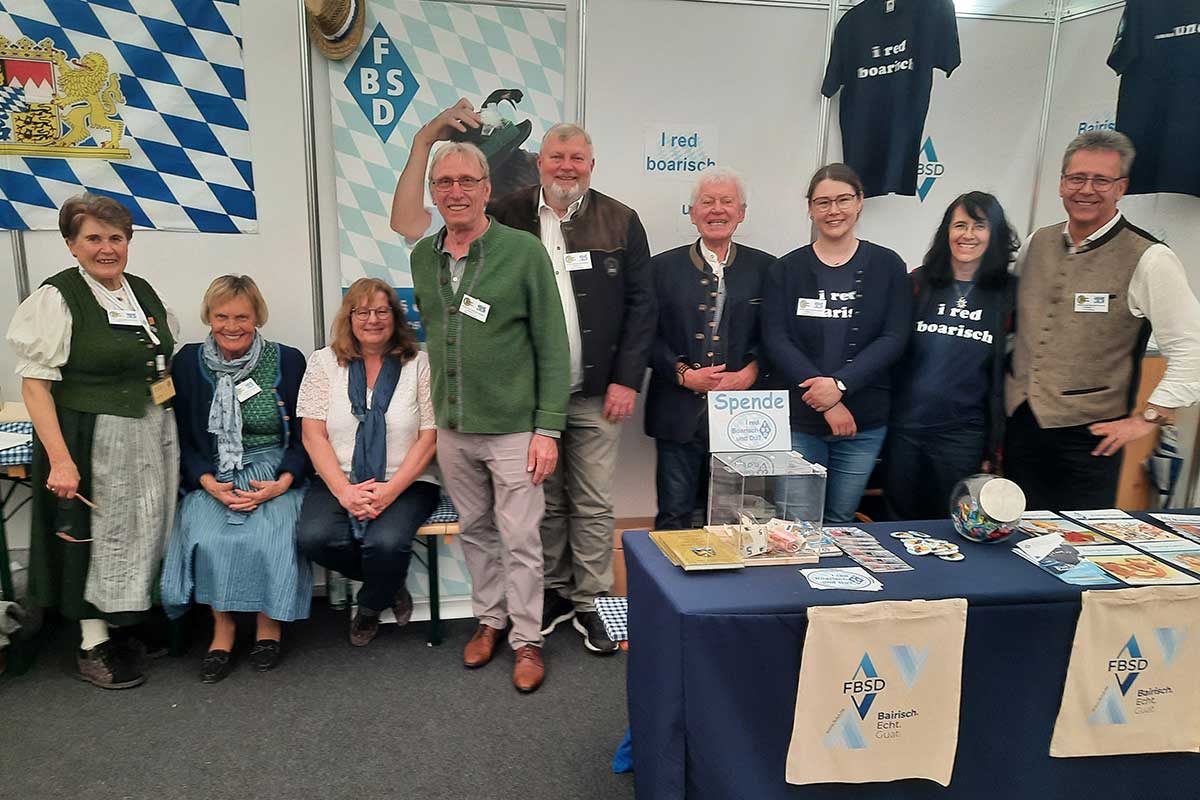 die FBSD Mannschaft am Stand auf der Gewerbemesse in Manching